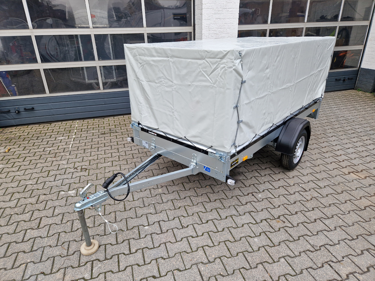 Brenderup 2270S UB 750 270x128x100cm Hochplane (S) 750kg - Car trailer: picture 1 Brenderup 2270S UB 750 270x128x100cm Hochplane (S) 750kg - Car trailer: picture 1