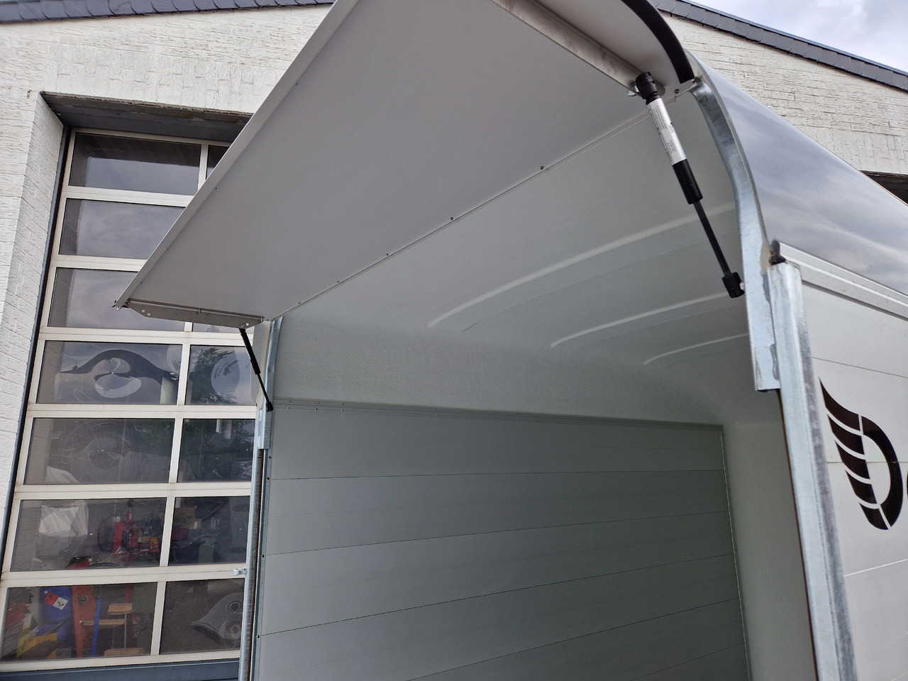 Cargo Roadster 400 312x164x184cm Alu Poly darkgrey Aluboden Seitentür 1300kg Pullman 100 km/H Abverk - Car trailer: picture 3 Cargo Roadster 400 312x164x184cm Alu Poly darkgrey Aluboden Seitentür 1300kg Pullman 100 km/H Abverk - Car trailer: picture 3