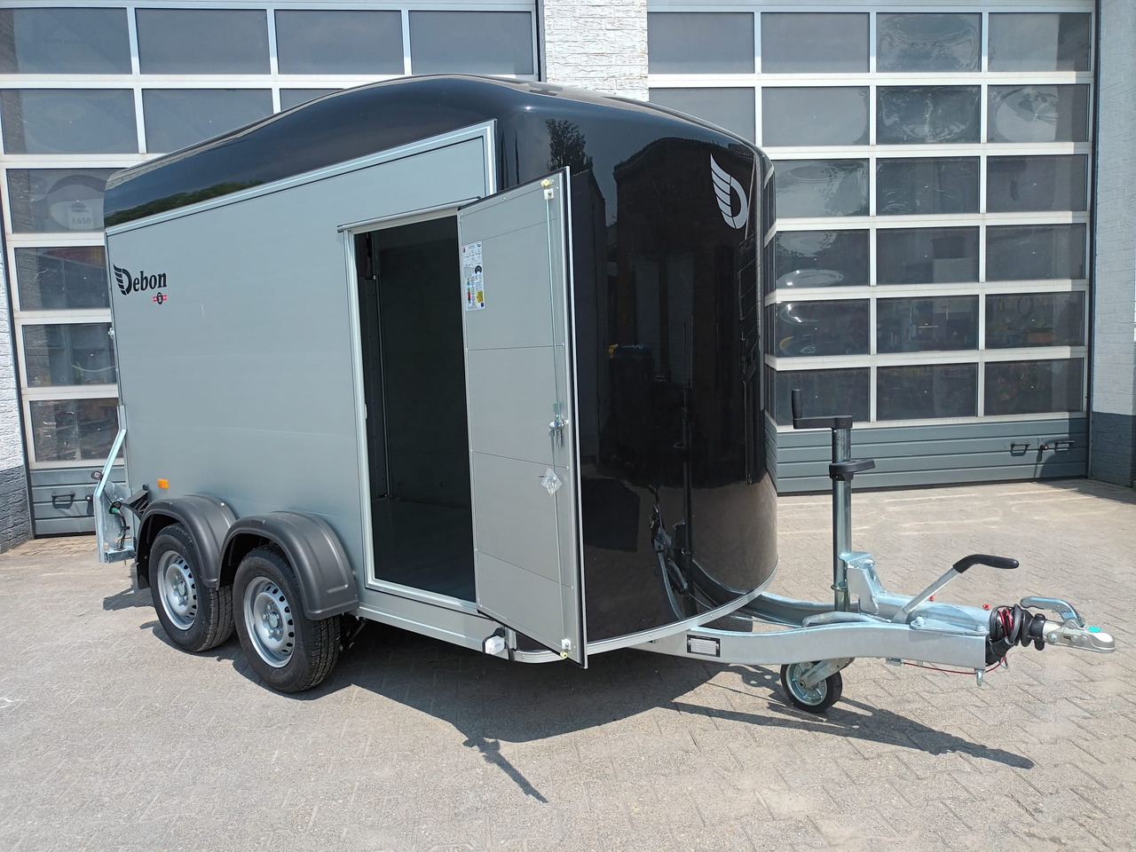 Cargo Roadster 500+ 312x167x199cm Alu Poly black Seitentür Pullman 100km/H 2600kg - Car trailer: picture 1 Cargo Roadster 500+ 312x167x199cm Alu Poly black Seitentür Pullman 100km/H 2600kg - Car trailer: picture 1