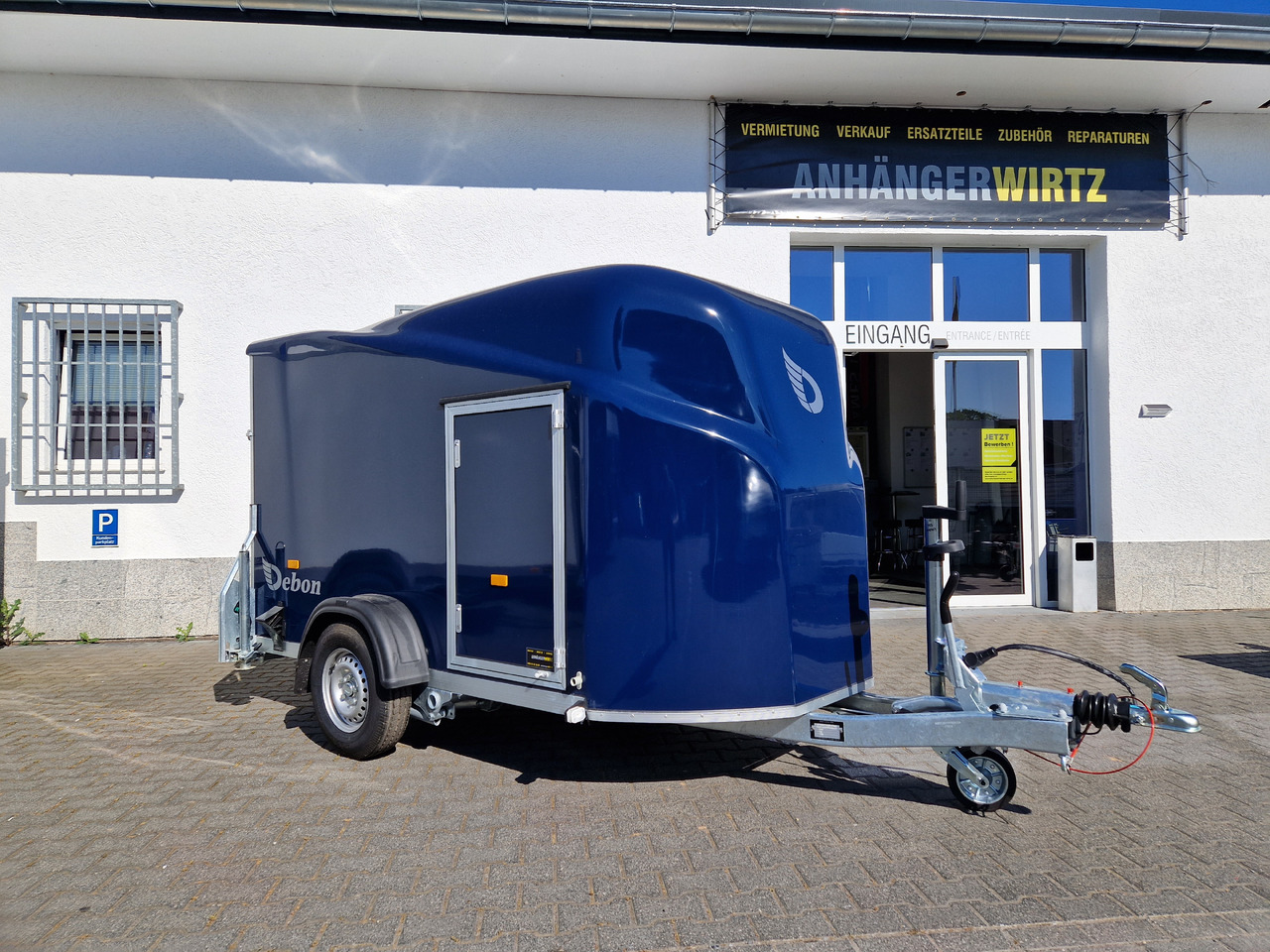 Debon Cargo 1300 300x152x168cm royal blau Seitentür 100km/H Pullman 1300kg - Closed box trailer: picture 1 Debon Cargo 1300 300x152x168cm royal blau Seitentür 100km/H Pullman 1300kg - Closed box trailer: picture 1