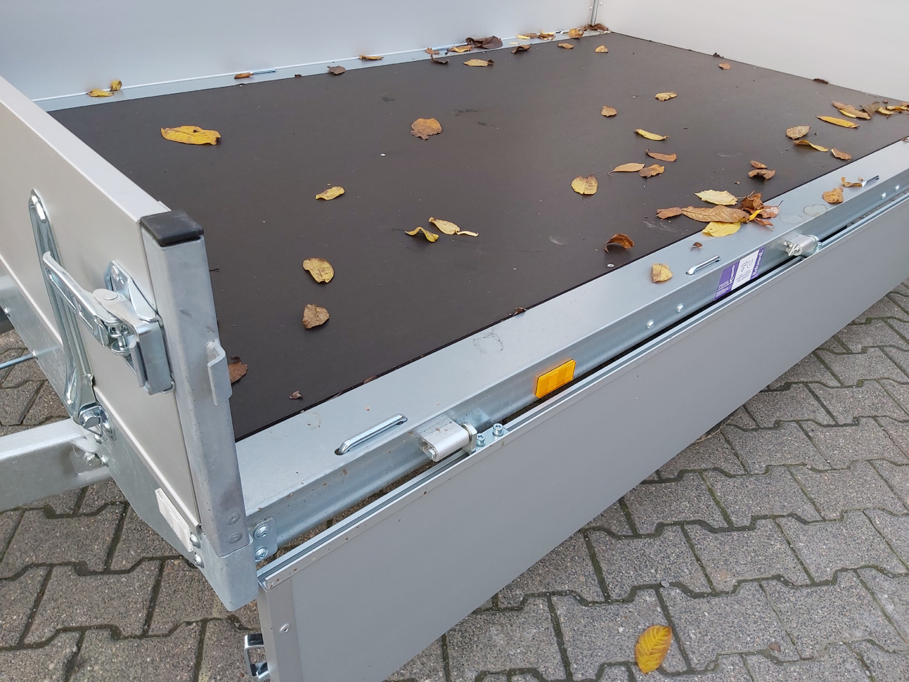 Hochlader light 2514 250x145x30cm Lfh 56cm (S) 1500kg online Aktion - Car trailer: picture 2 Hochlader light 2514 250x145x30cm Lfh 56cm (S) 1500kg online Aktion - Car trailer: picture 2