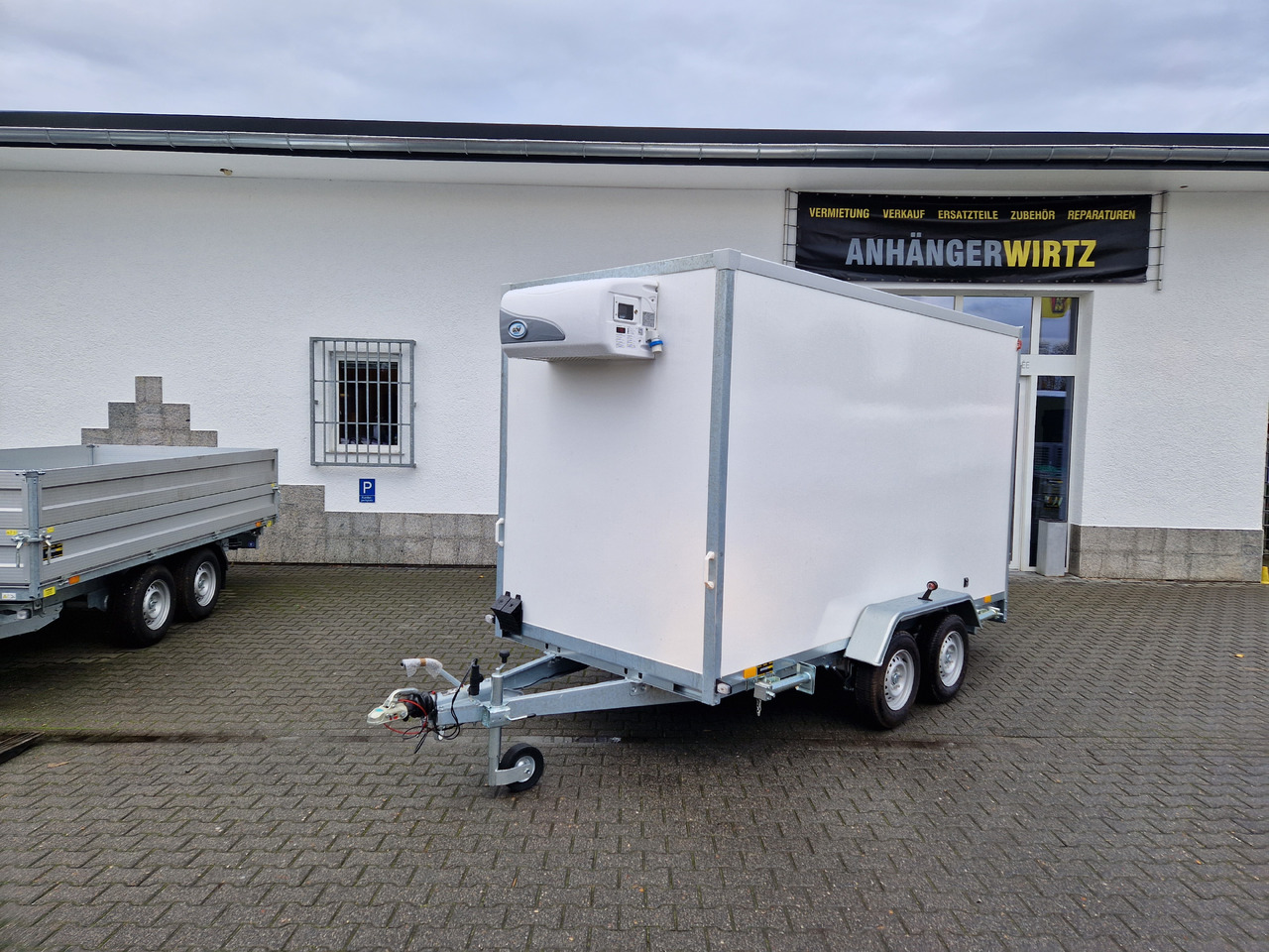 Kargo CoolBoxx FK2736HT 355x162x198cm 230V +Kühlung Govi Arktik 2000 (L) 2700kg - Refrigerated trailer: picture 5 Kargo CoolBoxx FK2736HT 355x162x198cm 230V +Kühlung Govi Arktik 2000 (L) 2700kg - Refrigerated trailer: picture 5