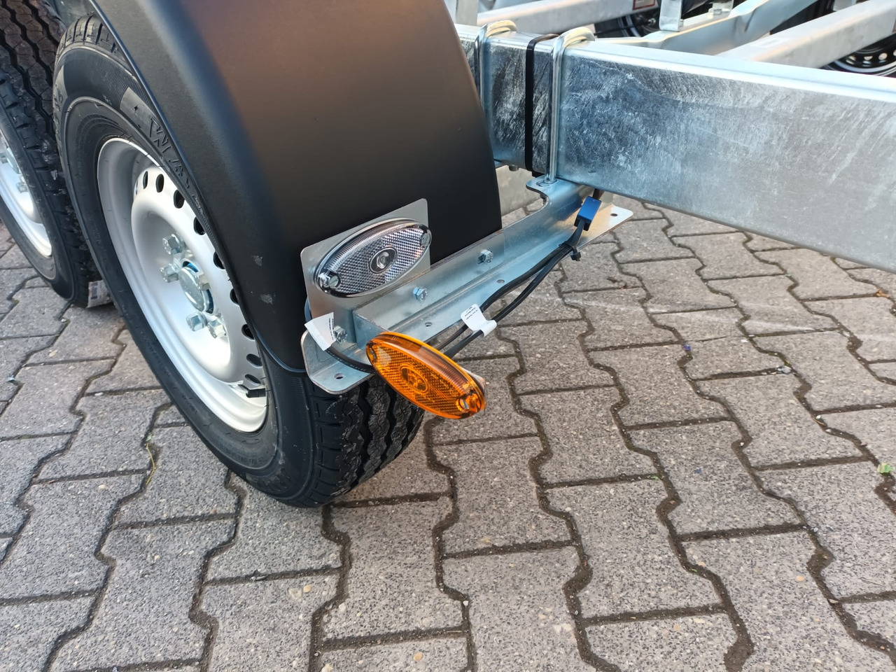 Martz Bootstrailer Yacht 3500/3 Gurtwinde Rollen Tridem 3500kg - Boat trailer: picture 4 Martz Bootstrailer Yacht 3500/3 Gurtwinde Rollen Tridem 3500kg - Boat trailer: picture 4