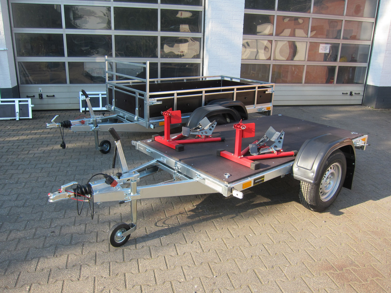 PKW Anhänger Trailwood 236 LUX ankippbar 236x129x37cm (S) 1300kg Modell 2024 - Car trailer: picture 3 PKW Anhänger Trailwood 236 LUX ankippbar 236x129x37cm (S) 1300kg Modell 2024 - Car trailer: picture 3