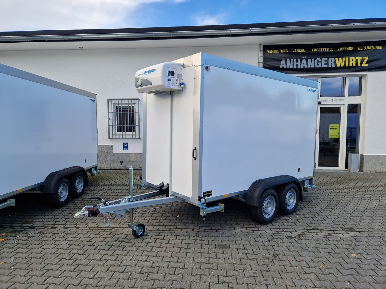 Tiefkühlanhänger AZK 2734/156 336x156x200cm 100 Frigoliner GOVI K6 bis -18°C (M) 2700kg - Refrigerated trailer: picture 1 Tiefkühlanhänger AZK 2734/156 336x156x200cm 100 Frigoliner GOVI K6 bis -18°C (M) 2700kg - Refrigerated trailer: picture 1