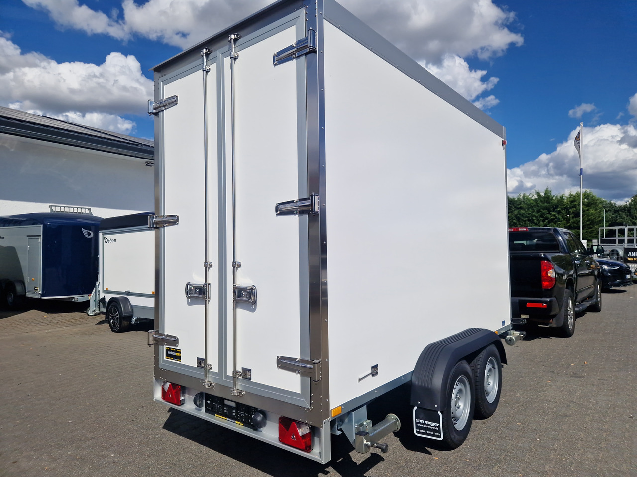 Tiefkühlanhänger AZK 3534/156 336x146x220cm Rohrbahnen Govi Kälteaggregat 3500kg - Refrigerated trailer: picture 5 Tiefkühlanhänger AZK 3534/156 336x146x220cm Rohrbahnen Govi Kälteaggregat 3500kg - Refrigerated trailer: picture 5