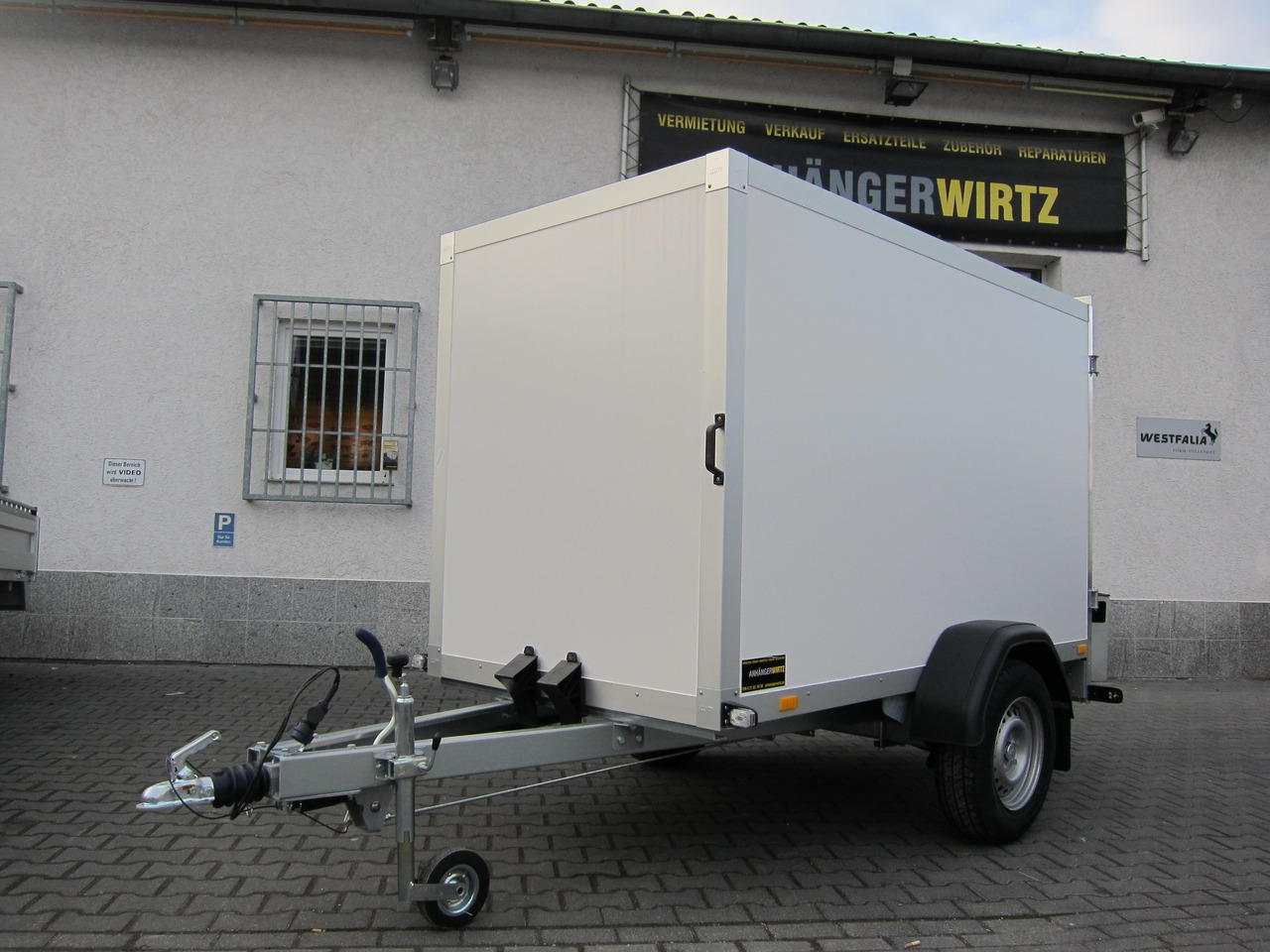 WM Meyer Koffer AZ 1325/126 S30 251x126x150cm (S) 1300kg Modell 2024 Januar Aktion - Closed box trailer: picture 2 WM Meyer Koffer AZ 1325/126 S30 251x126x150cm (S) 1300kg Modell 2024 Januar Aktion - Closed box trailer: picture 2