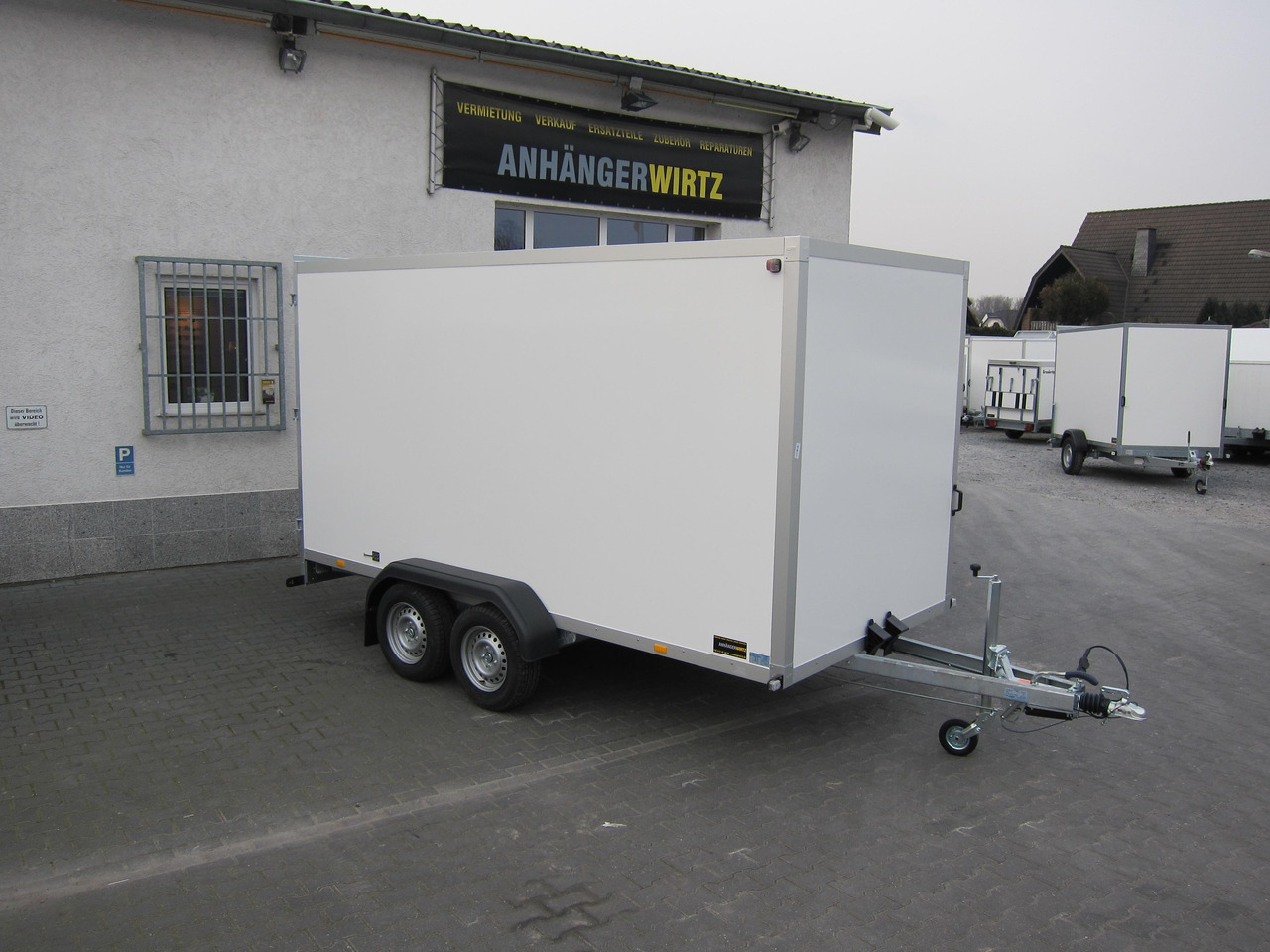 WM Meyer Koffer AZ 3540/185 S35 401x185x205cm (XL) 3500kg Aktion - Closed box trailer: picture 3 WM Meyer Koffer AZ 3540/185 S35 401x185x205cm (XL) 3500kg Aktion - Closed box trailer: picture 3