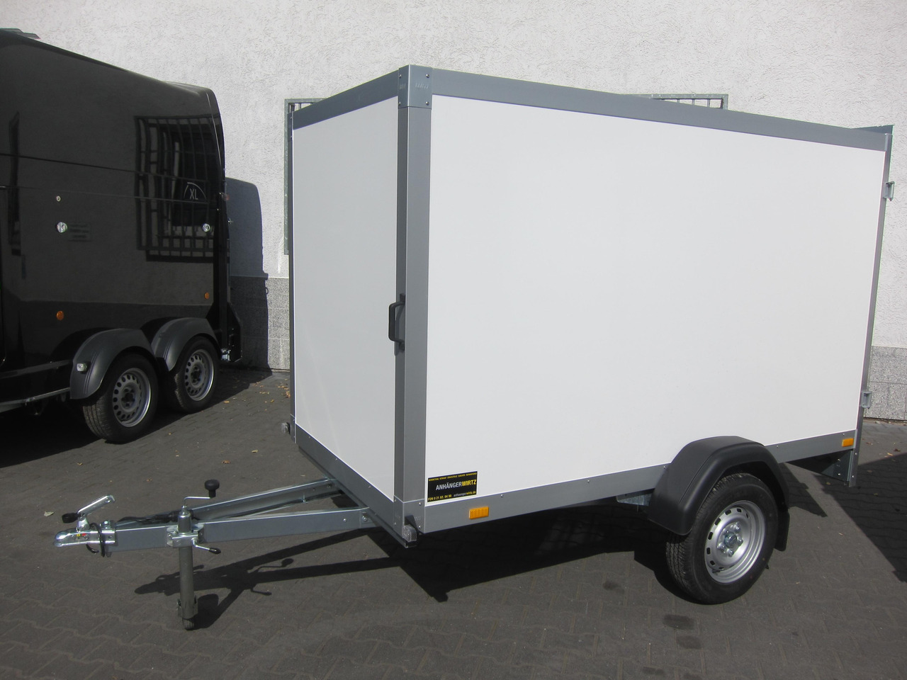 WM Meyer Koffer AZ 7525/126 150 S30 251x126x150cm (S) 750kg online Aktion Modell 2024 - Closed box trailer: picture 3 WM Meyer Koffer AZ 7525/126 150 S30 251x126x150cm (S) 750kg online Aktion Modell 2024 - Closed box trailer: picture 3