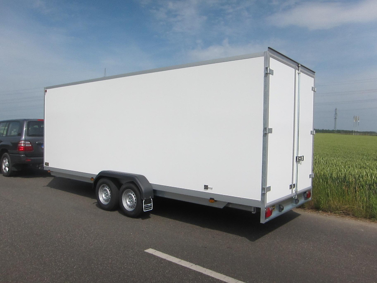 WM Meyer Kofferanhänger AZ 3560/200 S40 601x200x205cm 3500kg preorder Aktion - Closed box trailer: picture 4 WM Meyer Kofferanhänger AZ 3560/200 S40 601x200x205cm 3500kg preorder Aktion - Closed box trailer: picture 4