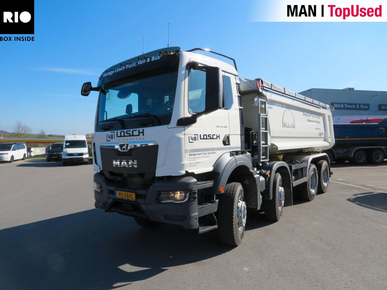 MAN TGS 41.480 8x4 BB CH Schmitz Muldenkipper - Skip loader truck: picture 1 MAN TGS 41.480 8x4 BB CH Schmitz Muldenkipper - Skip loader truck: picture 1