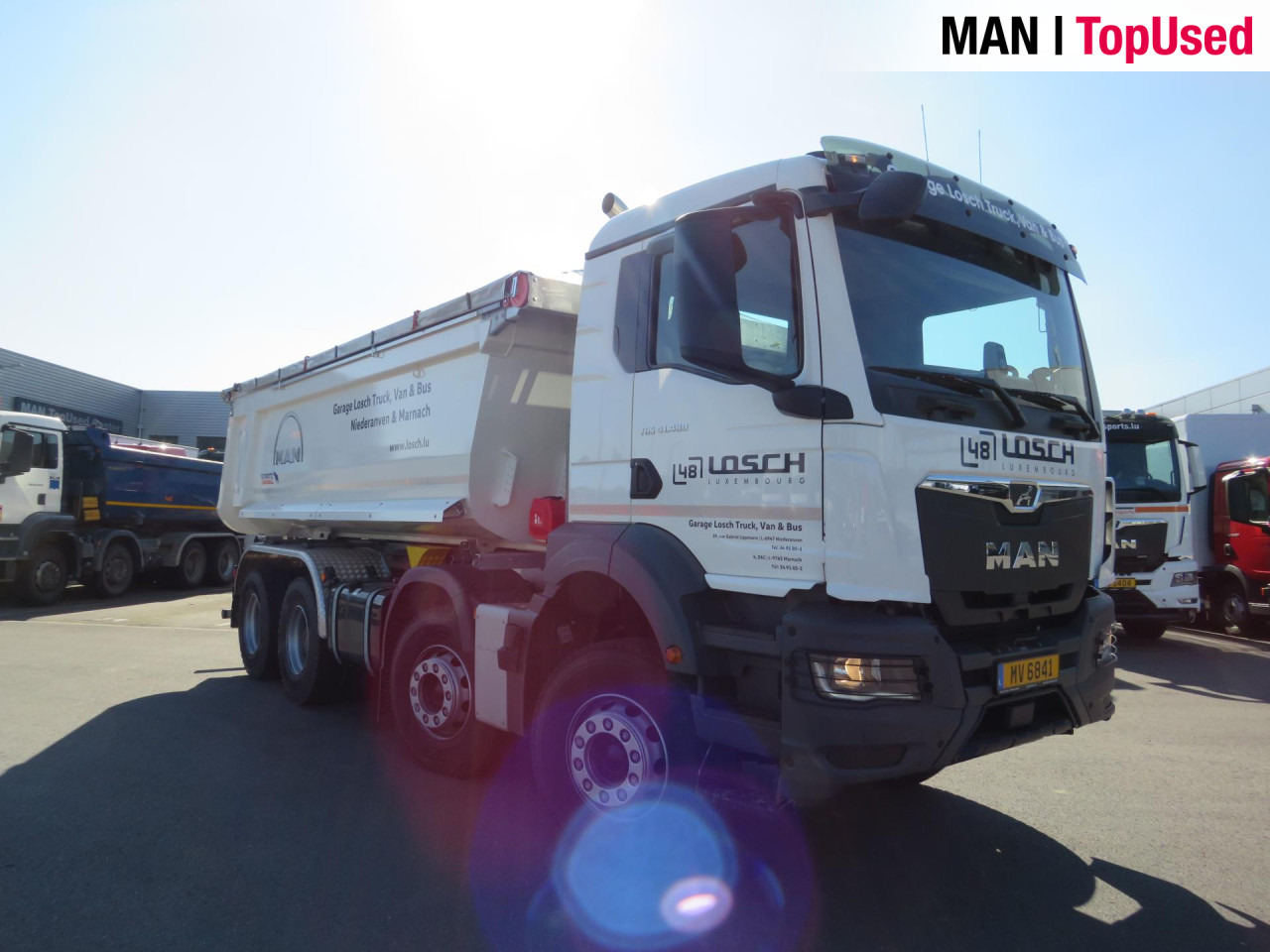Tipper MAN TGS 41.480 8x4 BB CH Schmitz Muldenkipper Retarder: picture 15