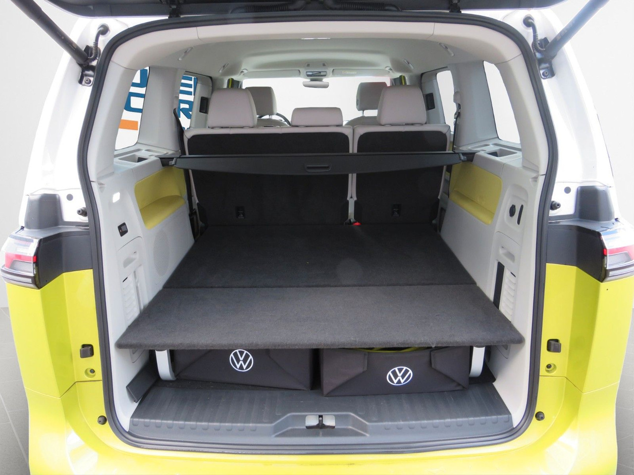 Minibus, Electric bus Volkswagen ID.Buzz Pro Design 150 kW Volkswagen ID.Buzz Pro Design 150 kW: picture 15