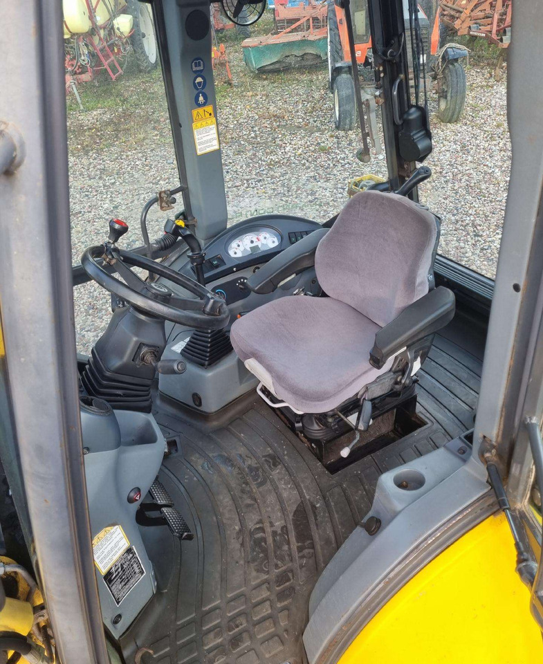 New Holland B110B - Backhoe loader: picture 4 New Holland B110B - Backhoe loader: picture 4