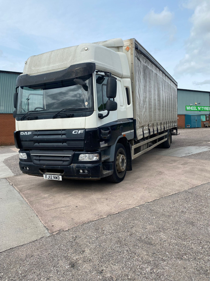 DAF CF 65 250 - Curtain side truck: picture 1 DAF CF 65 250 - Curtain side truck: picture 1