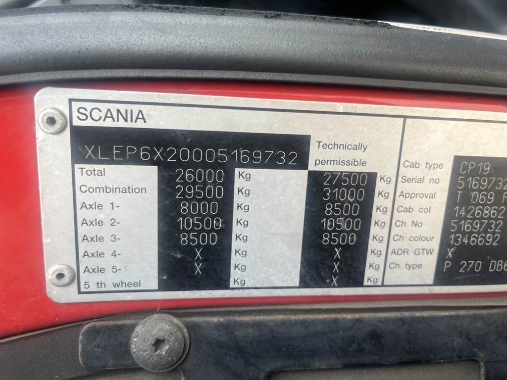 Scania P270 6x2 Curtain side. - Curtain side truck: picture 5 Scania P270 6x2 Curtain side. - Curtain side truck: picture 5