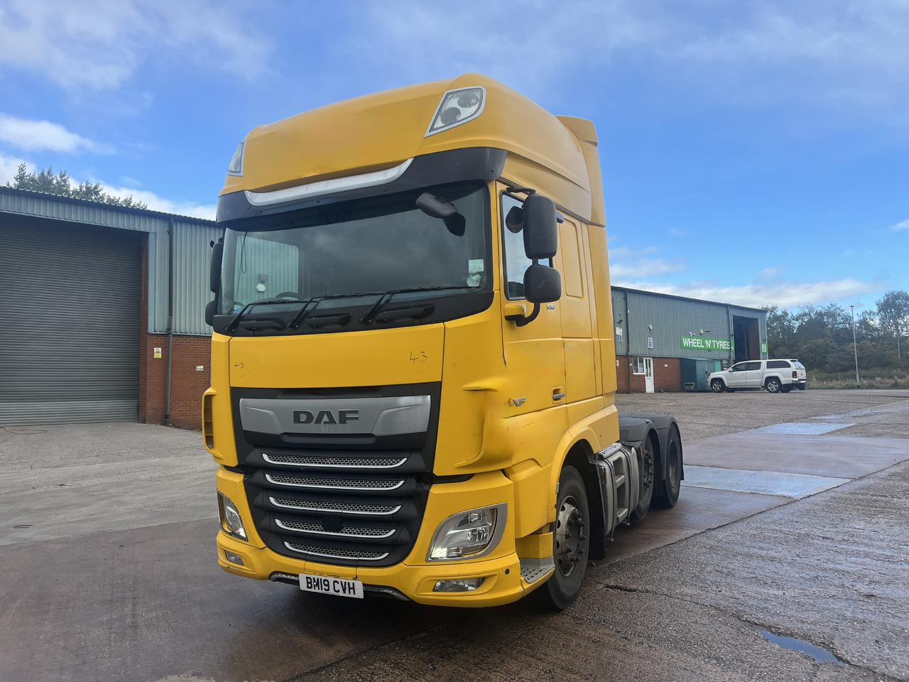 DAF XF 530 - Tractor unit: picture 1 DAF XF 530 - Tractor unit: picture 1