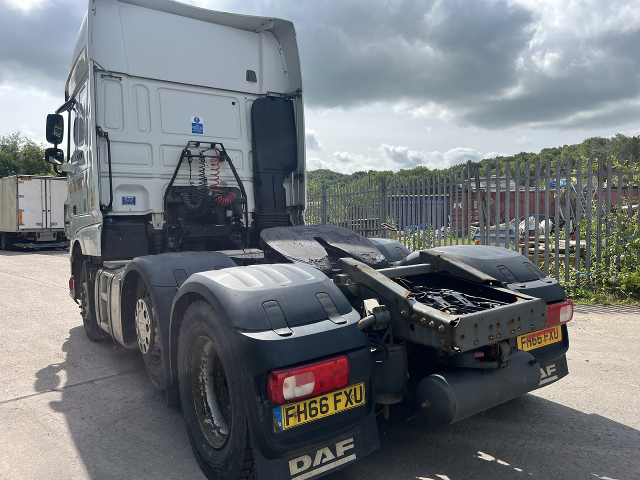 DAF XF Euro 6 - Tractor unit: picture 2 DAF XF Euro 6 - Tractor unit: picture 2