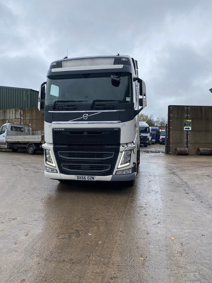 Volvo FH 500 - Tractor unit: picture 2 Volvo FH 500 - Tractor unit: picture 2