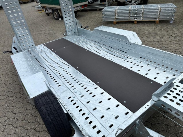 Brian James Cargo Digger Plant 2 Baumaschinenanhänger 543-3217-35-2-12 , 3200 x 1700 mm, 3,5 to. - Plant trailer: picture 4 Brian James Cargo Digger Plant 2 Baumaschinenanhänger 543-3217-35-2-12 , 3200 x 1700 mm, 3,5 to. - Plant trailer: picture 4