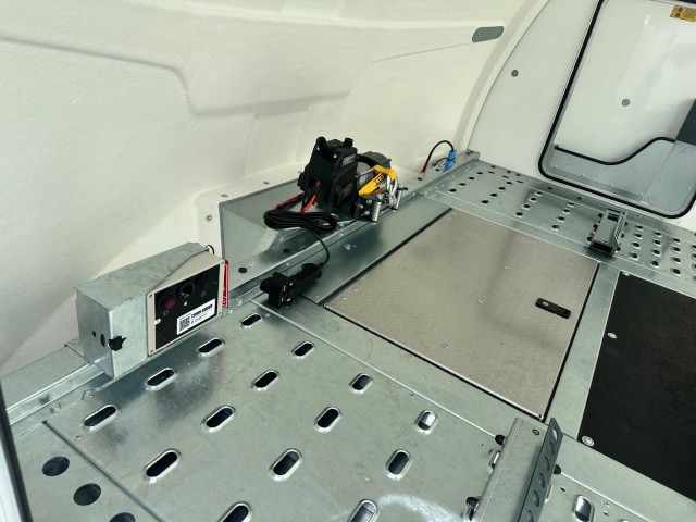 New Autotransporter trailer Brian James Race Sport 341, 341-5521-35-2-12-W, 5530x2100x1960mm, 3,5 to.: picture 9 New Autotransporter trailer Brian James Race Sport 341, 341-5521-35-2-12-W, 5530x2100x1960mm, 3,5 to.: picture 9