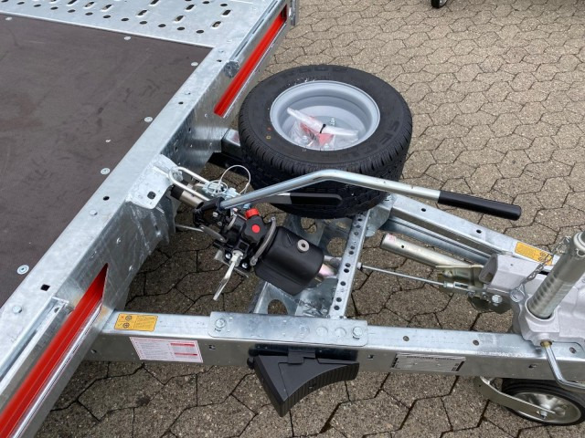 Brian James T Transporter, 231-6023-35-3-12, 6000 x 2380 mm, 3,5 to. kippbar mit Auffahrrampe - Autotransporter trailer: picture 3 Brian James T Transporter, 231-6023-35-3-12, 6000 x 2380 mm, 3,5 to. kippbar mit Auffahrrampe - Autotransporter trailer: picture 3