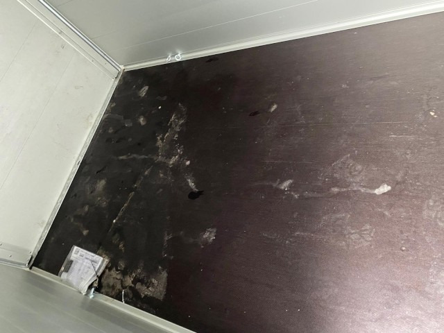 Cheval Liberte Debon C255 Alu + Türe 1300 kg, 100 km/h, 255x125x155cm - Closed box trailer: picture 4 Cheval Liberte Debon C255 Alu + Türe 1300 kg, 100 km/h, 255x125x155cm - Closed box trailer: picture 4