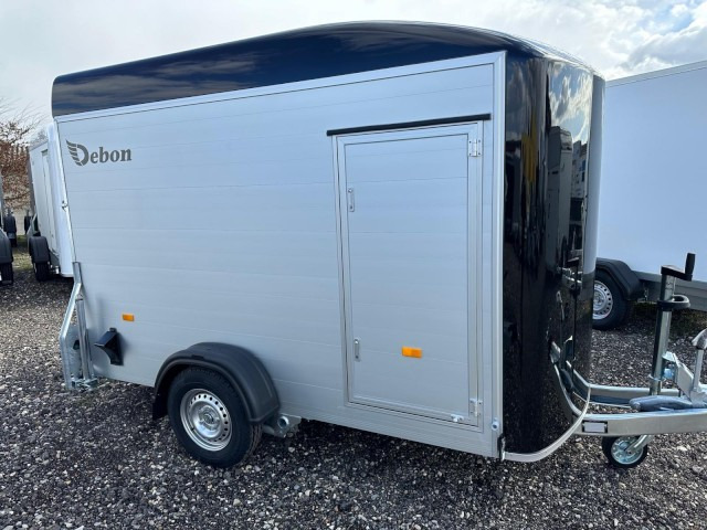Cheval Liberte Debon Roadster 300, C300 Alu + Türe 1300 kg, 100 km/h, 300x155x190cm - Closed box trailer: picture 4 Cheval Liberte Debon Roadster 300, C300 Alu + Türe 1300 kg, 100 km/h, 300x155x190cm - Closed box trailer: picture 4