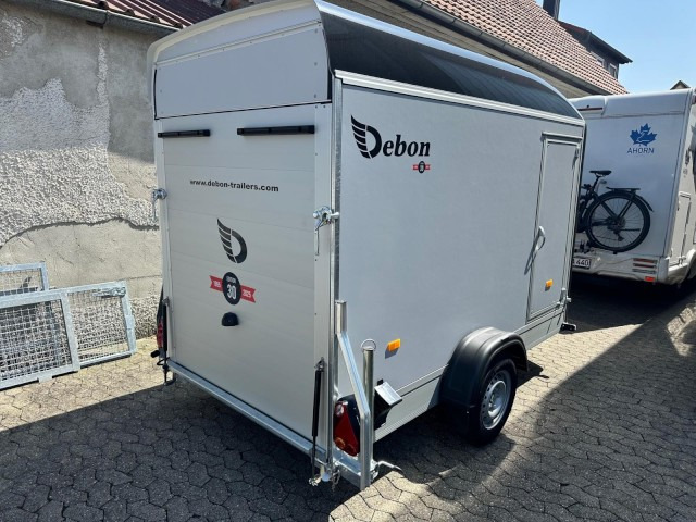 Cheval Liberte Debon Roadster 300, C300 Sandwich + Türe 1300 kg, 100 km/h, 300x155x190cm - Closed box trailer: picture 5 Cheval Liberte Debon Roadster 300, C300 Sandwich + Türe 1300 kg, 100 km/h, 300x155x190cm - Closed box trailer: picture 5