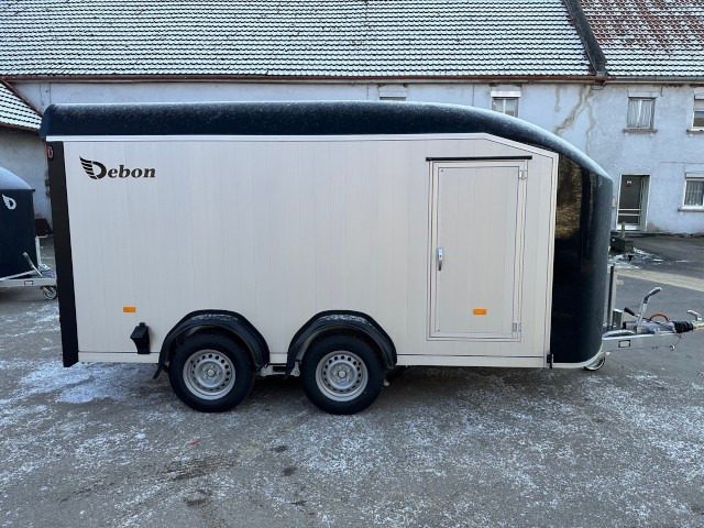 Cheval Liberte Debon Roadster 800 Alu + Türe 3500 kg, 100 km/h, 435x202x202cm - Closed box trailer: picture 3 Cheval Liberte Debon Roadster 800 Alu + Türe 3500 kg, 100 km/h, 435x202x202cm - Closed box trailer: picture 3