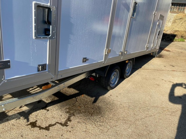 Humbaur MTKB 35 57 24-22 3,5 to. 5726 x 2334 x 2086 mm, 100 km/h - Autotransporter trailer: picture 3 Humbaur MTKB 35 57 24-22 3,5 to. 5726 x 2334 x 2086 mm, 100 km/h - Autotransporter trailer: picture 3