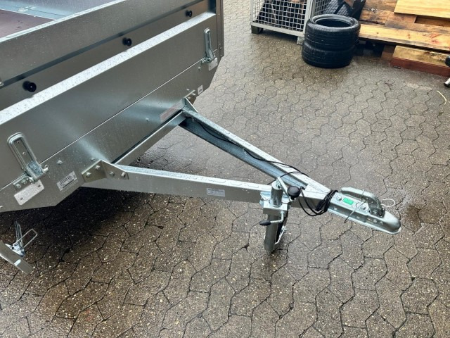 Neptun GN124, N7-263 KPS, 750 kg 2630 x 1450 x 400 mm - Car trailer: picture 2 Neptun GN124, N7-263 KPS, 750 kg 2630 x 1450 x 400 mm - Car trailer: picture 2