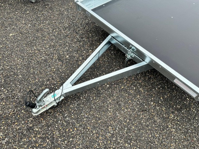 Neptun GN151, N7-255 multi, 750 kg 2550 x 1660 x 100 mm - Car trailer: picture 2 Neptun GN151, N7-255 multi, 750 kg 2550 x 1660 x 100 mm - Car trailer: picture 2