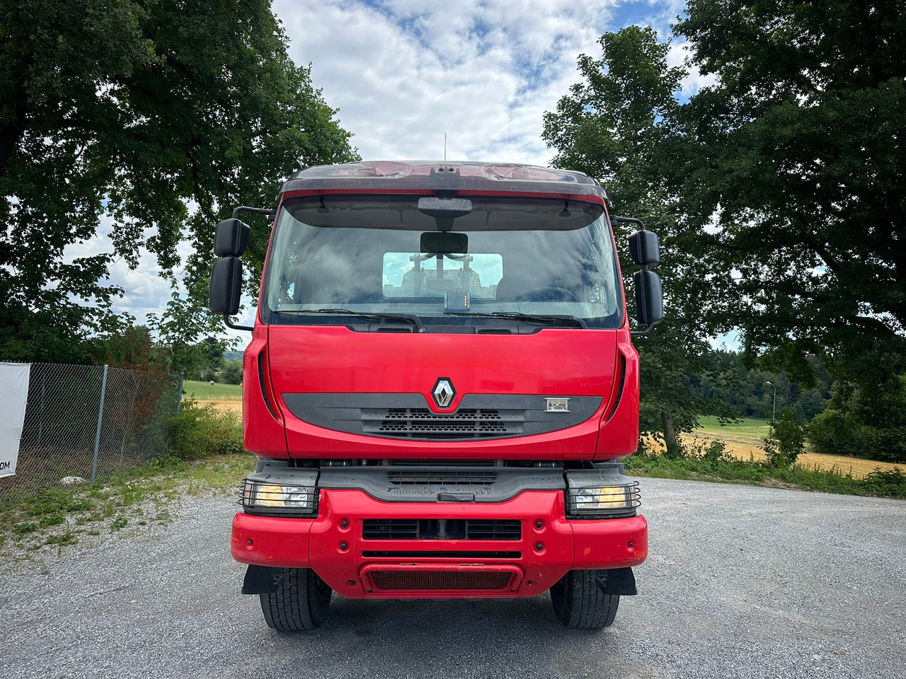 RENAULT / RENAULT TRUCKS Kerax 450 8x2 Abroller - Hook lift truck: picture 3 RENAULT / RENAULT TRUCKS Kerax 450 8x2 Abroller - Hook lift truck: picture 3