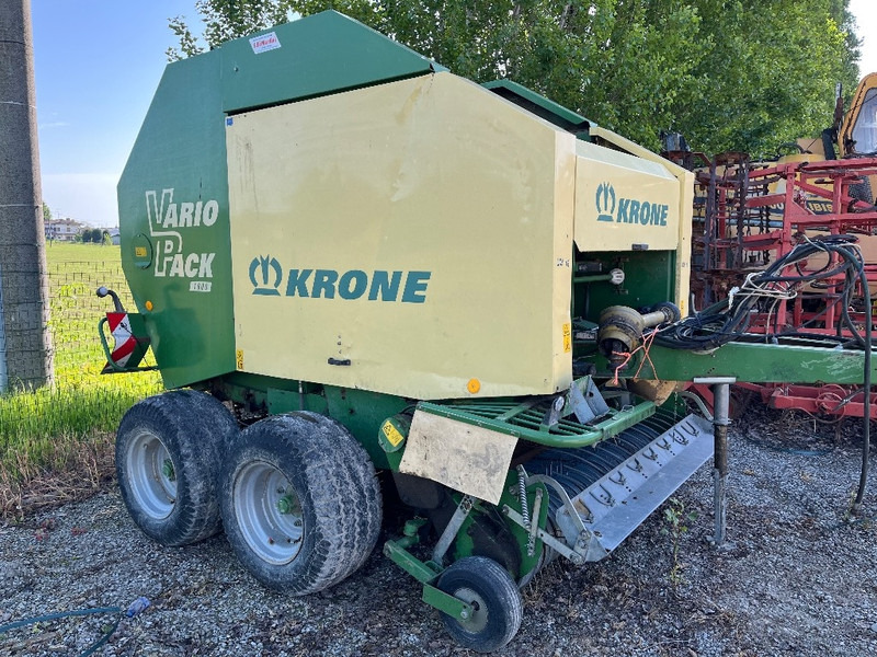 Krone Vario Pack 1800 - Round baler: picture 1 Krone Vario Pack 1800 - Round baler: picture 1