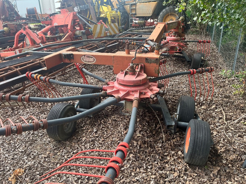 Kverneland ANDEX 653 - Tedder/ Rake: picture 3 Kverneland ANDEX 653 - Tedder/ Rake: picture 3