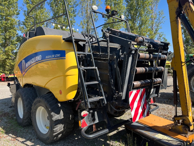 New Holland 1290 - Square baler: picture 4 New Holland 1290 - Square baler: picture 4