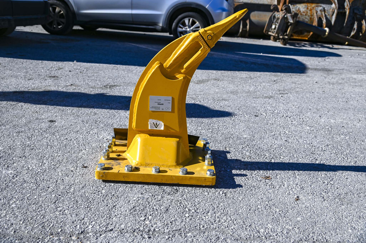 BAT BR04 - Ripper for Excavator: picture 1 BAT BR04 - Ripper for Excavator: picture 1