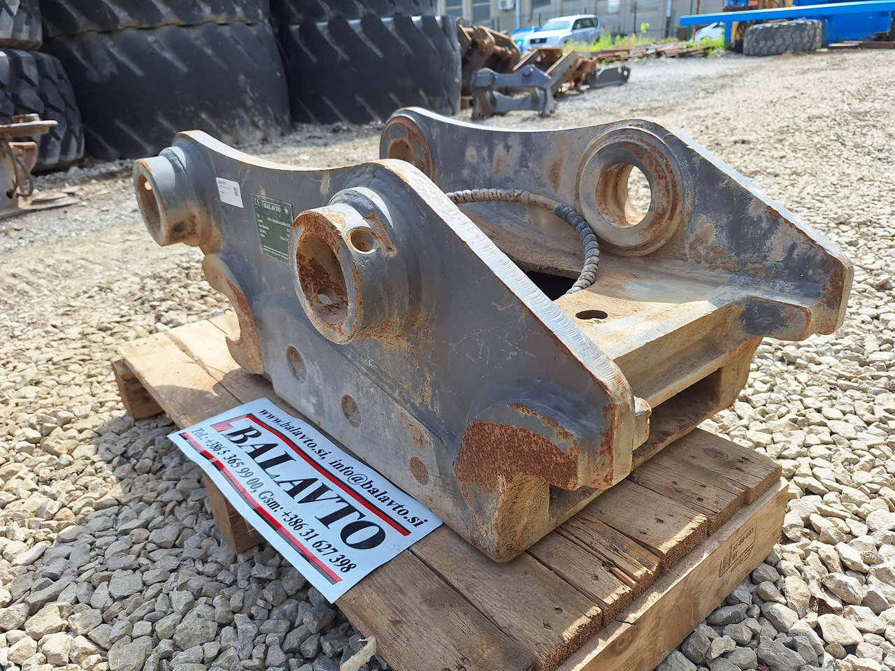 Balavto S70   Volvo EC220D - Quick coupler for Construction machinery: picture 2 Balavto S70   Volvo EC220D - Quick coupler for Construction machinery: picture 2