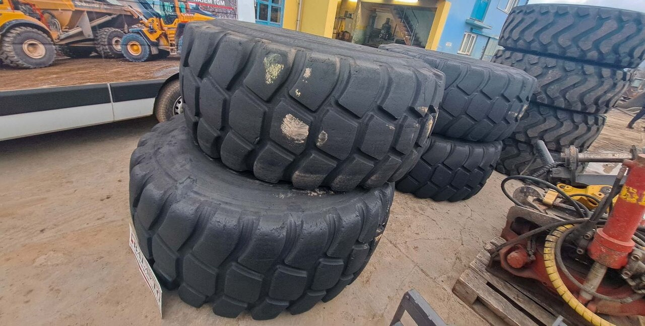 Bridgestone 29.5R25 - Tire for Wheel loader: picture 4 Bridgestone 29.5R25 - Tire for Wheel loader: picture 4