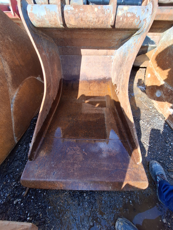 Götene Digging bucket 900 mm S60 - Excavator bucket: picture 1 Götene Digging bucket 900 mm S60 - Excavator bucket: picture 1