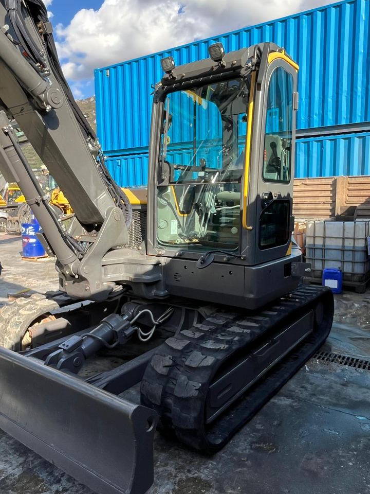 VOLVO ECR88D - Mini excavator: picture 4 VOLVO ECR88D - Mini excavator: picture 4