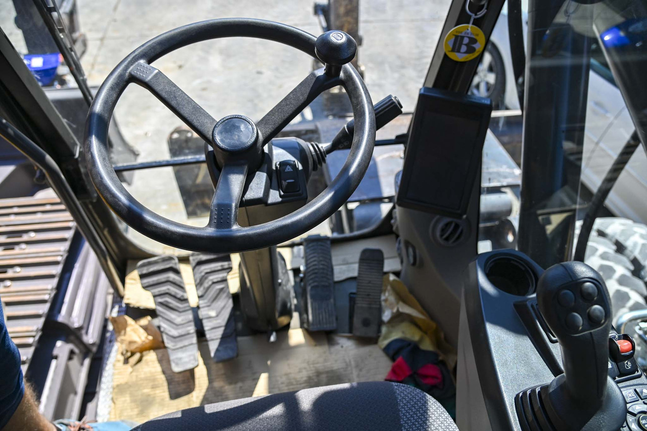 Wheel excavator VOLVO EWR150E: picture 49