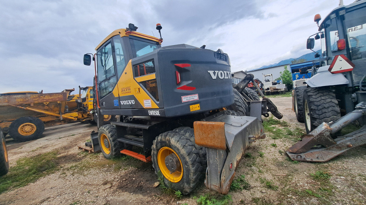 VOLVO EWR150E - Wheel excavator: picture 1 VOLVO EWR150E - Wheel excavator: picture 1