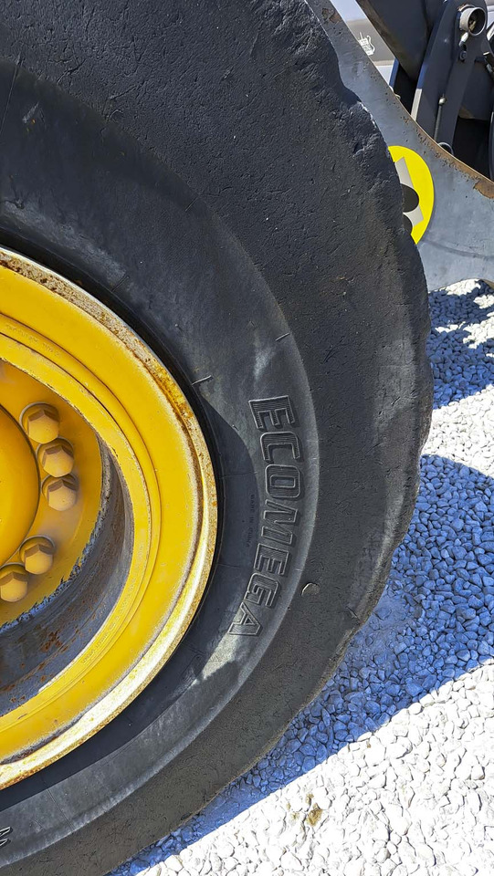 Leasing of VOLVO L120H VOLVO L120H: picture 21 Leasing of VOLVO L120H VOLVO L120H: picture 21