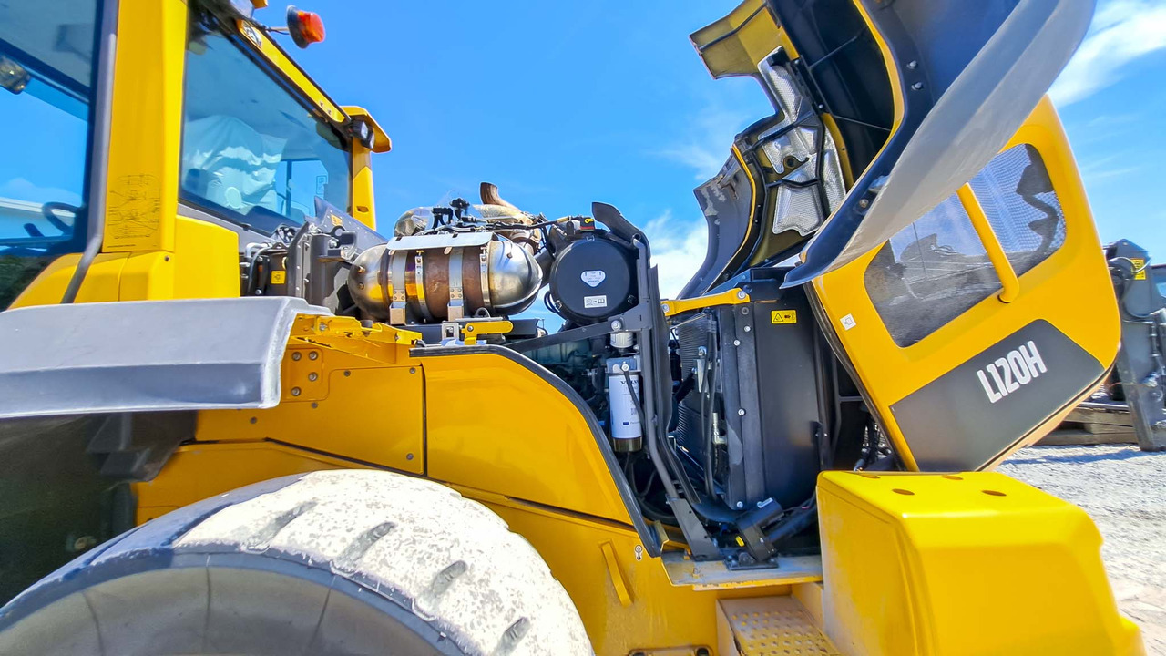 Leasing of VOLVO L120H VOLVO L120H: picture 42 Leasing of VOLVO L120H VOLVO L120H: picture 42