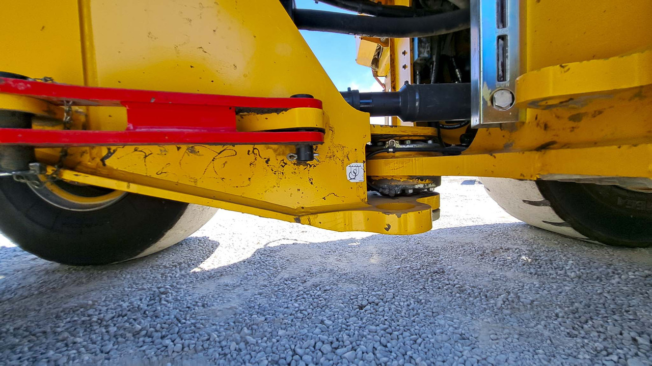 Leasing of VOLVO L120H VOLVO L120H: picture 40 Leasing of VOLVO L120H VOLVO L120H: picture 40