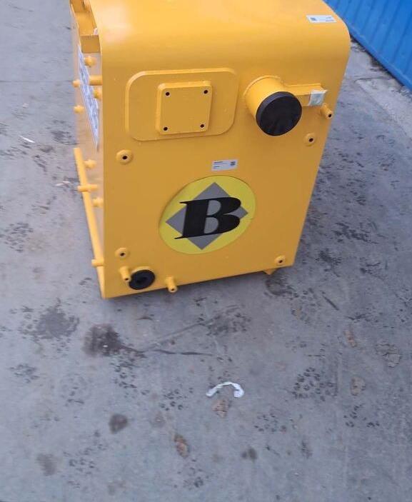 Volvo 14559405 Volvo EC210C - Fuel tank for Excavator: picture 2 Volvo 14559405 Volvo EC210C - Fuel tank for Excavator: picture 2