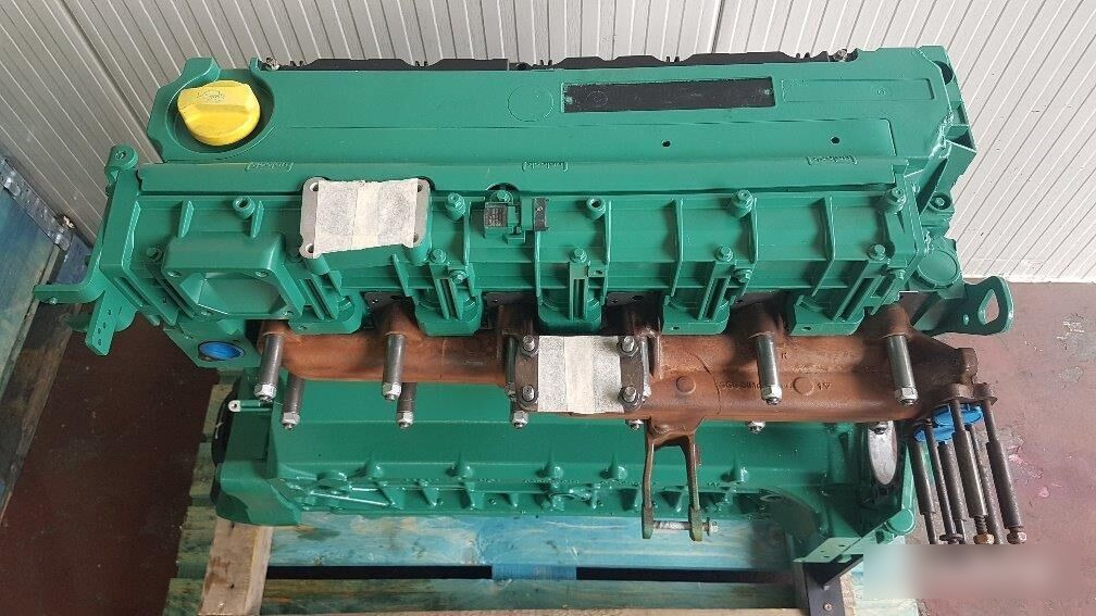 Volvo D6H - Engine for Wheel loader: picture 3 Volvo D6H - Engine for Wheel loader: picture 3