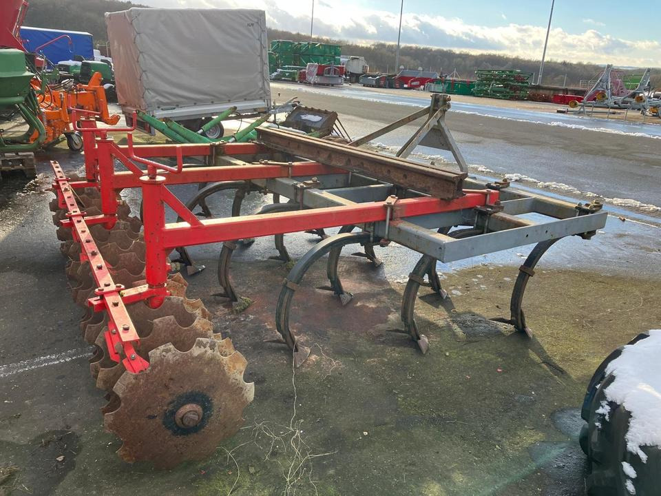 Stoppelgrubber 3m mit Steinsicherung und Scheibenwalze - Cultivator: picture 1 Stoppelgrubber 3m mit Steinsicherung und Scheibenwalze - Cultivator: picture 1